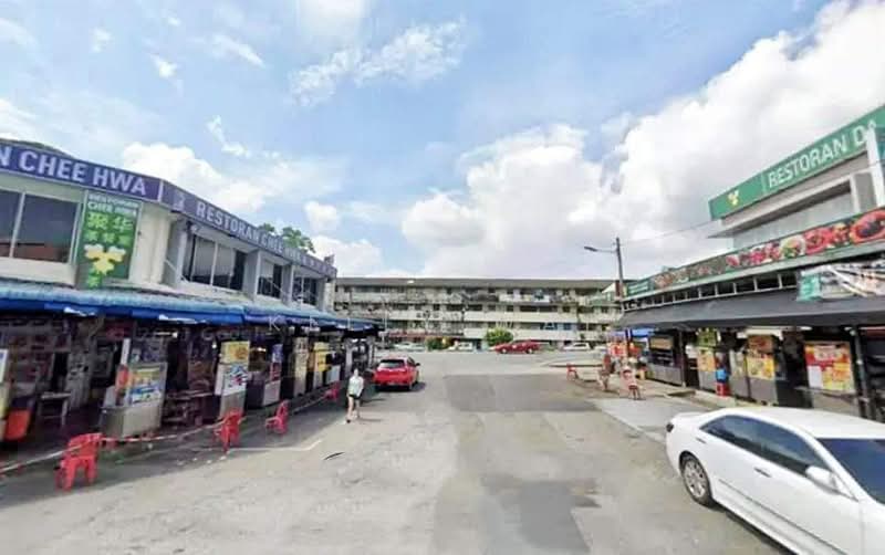 Retail Space for Sale in Taman Ungku Tun Aminah (Skudai) - Kelly Wai - Exterior - PropertyGuru.com.my