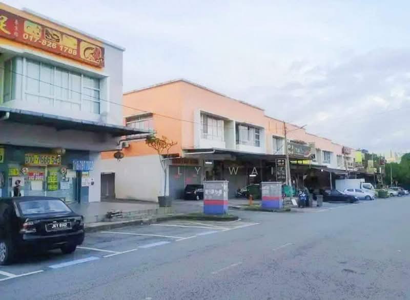 Retail Space for Sale in Taman Ungku Tun Aminah (Skudai) - Kelly Wai - Exterior - PropertyGuru.com.my