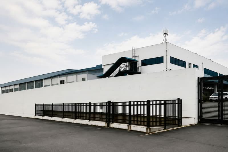 Detached Factory for Rent in Kawasan Perindustrian Senai 2 (Senai) - Sky Tan - Exterior - PropertyGuru.com.my