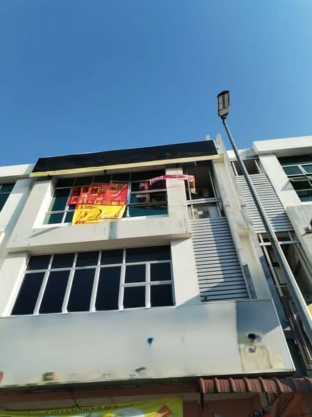 Shop / Office for Rent in Taman Sri Serdang (Seri Kembangan) - CL Chin - Exterior - PropertyGuru.com.my