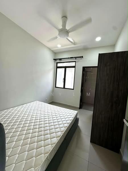 2-storey Terraced House for Rent in Leisure Farm (Gelang Patah) - Tony Lim - Bedroom - PropertyGuru.com.my