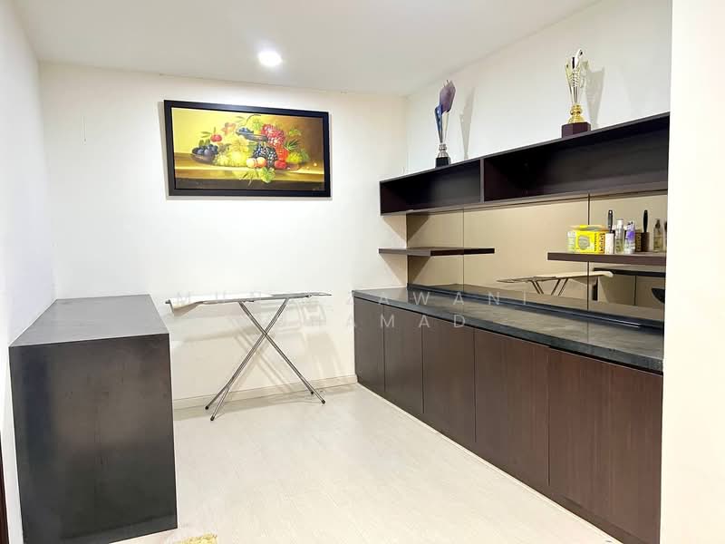 Shop / Office for Rent in Taman Nirwana (Ampang) - Muna Zawani Muhamad - Interior - PropertyGuru.com.my
