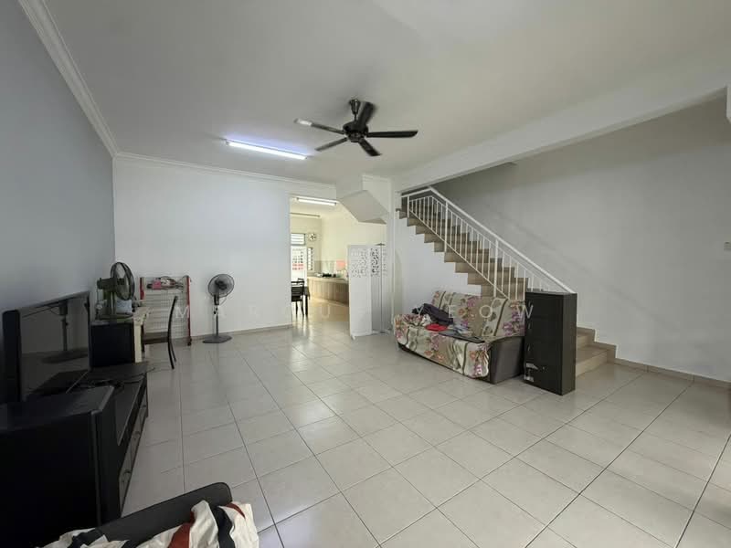 Rumah Teres 2 Tingkat untuk Disewa di Bandar Ainsdale (Seremban) - Marcus Yeow - Living Room - PropertyGuru.com.my