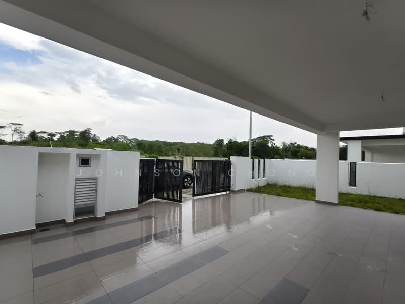 Semi-Detached House for Rent in Setia Tropika (Johor Bahru) - Johnson Chong - Exterior - PropertyGuru.com.my
