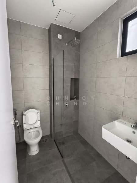 Semi-Detached House for Rent in Setia Tropika (Johor Bahru) - Johnson Chong - Bathroom - PropertyGuru.com.my