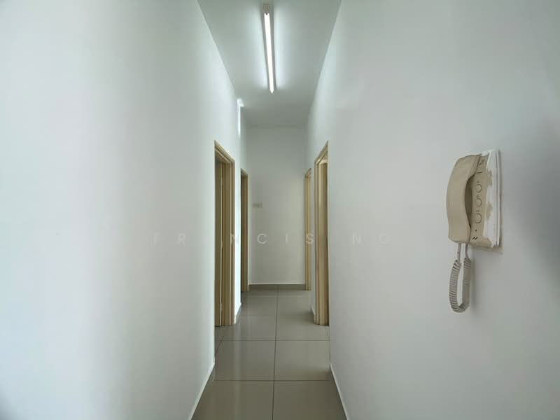Servis Apartment untuk Disewa di OUG Parklane - Francis Ng - Corridor - PropertyGuru.com.my