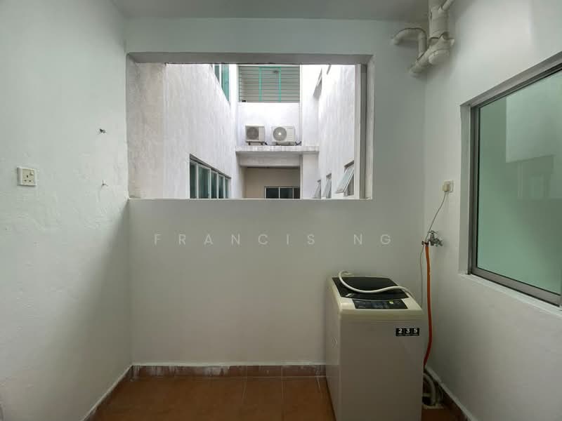 Servis Apartment untuk Disewa di OUG Parklane - Francis Ng - Exterior - PropertyGuru.com.my
