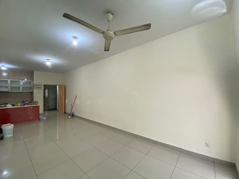 Servis Apartment untuk Disewa di OUG Parklane - Francis Ng - Living Room - PropertyGuru.com.my