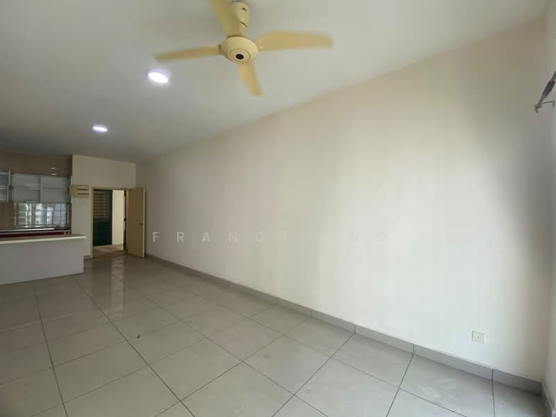 Servis Apartment untuk Disewa di OUG Parklane - Francis Ng - Living Room - PropertyGuru.com.my