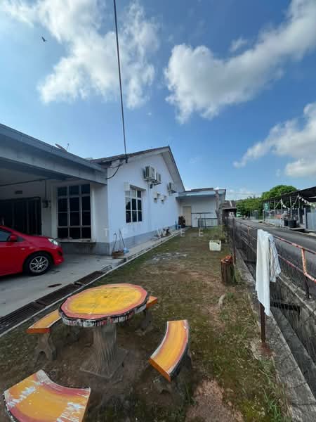 1-storey Terraced House for Rent in Pulau Gadong (Klebang) - TP Wee - PropertyGuru.com.my