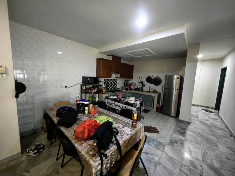 Apartment for Sale at Polo Park - Kay Ng - Kitchen - PropertyGuru.com.my