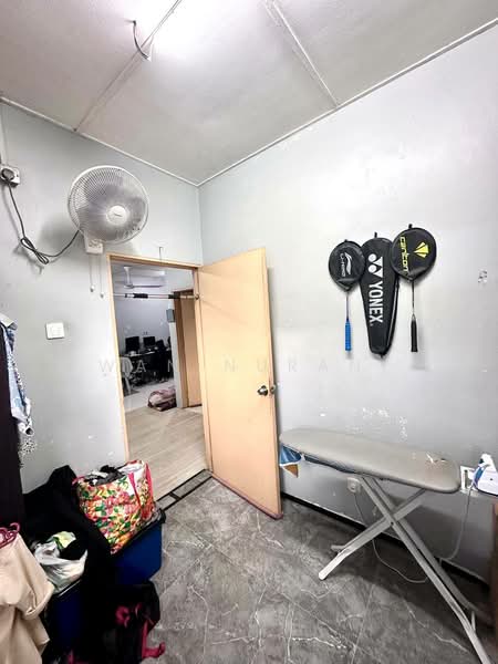 Pangsapuri untuk Dijual di Desa Perangsang Apartments (Block F & G) - Wan Nurani - PropertyGuru.com.my