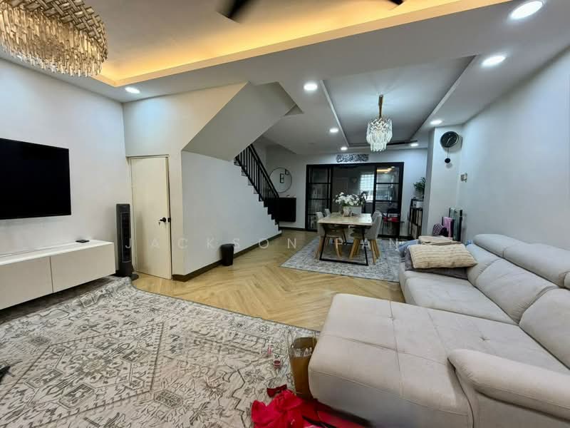 Rumah Teres 2 Tingkat untuk Dijual di Kelapa Sawit (Kulai) - Jackson Pang - Living Room - PropertyGuru.com.my