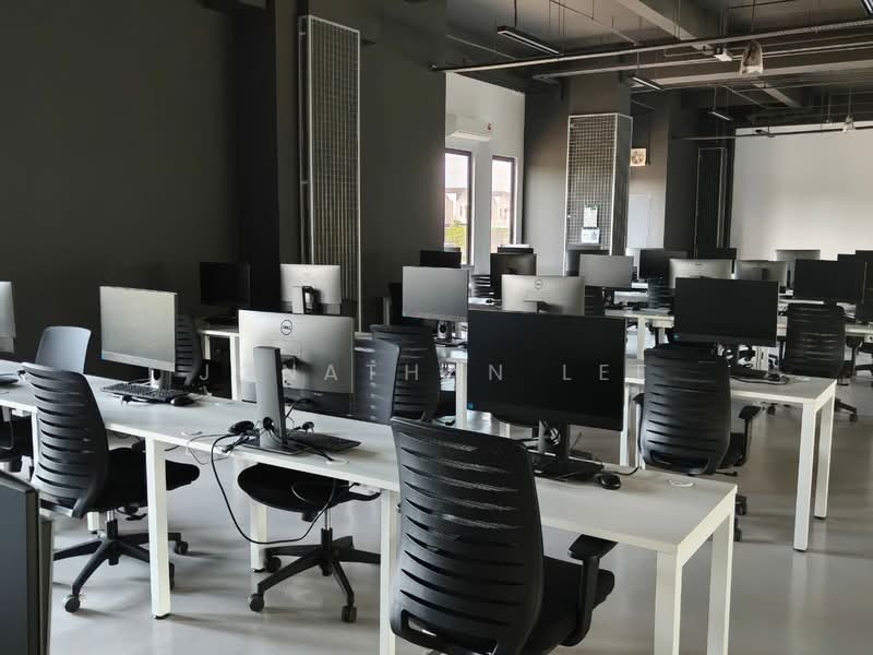 Retail Office for Rent in Johor Bahru (Johor) - Jonathan Lee - Study - PropertyGuru.com.my