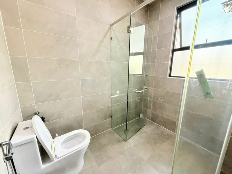 2.5-storey Terraced House for Rent in Setia Eco Glades (Cyberjaya) - Jared Wong - Bathroom - PropertyGuru.com.my