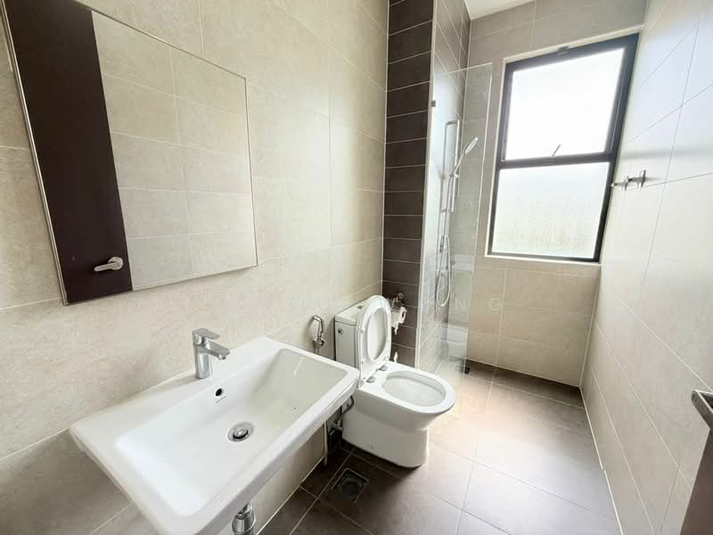 2.5-storey Terraced House for Rent in Setia Eco Glades (Cyberjaya) - Jared Wong - Bathroom - PropertyGuru.com.my