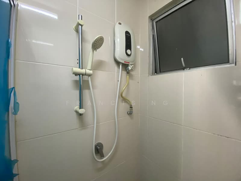 Servis Apartment untuk Disewa di OUG Parklane - Francis Ng - Bathroom - PropertyGuru.com.my