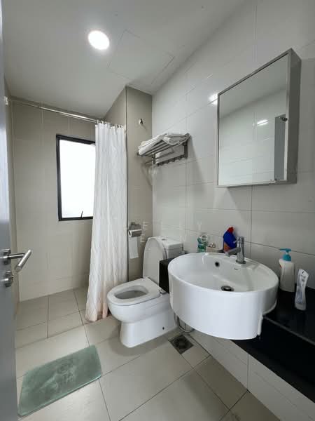 Servis Apartment untuk Dijual di Residences @ 1 Tebrau - Xuelly Cheong - Bathroom - PropertyGuru.com.my