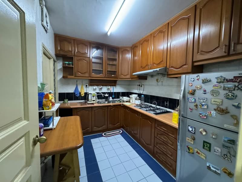 Kondominium untuk Disewa di Endah Regal Condominium - Nicole Goh - Kitchen - PropertyGuru.com.my