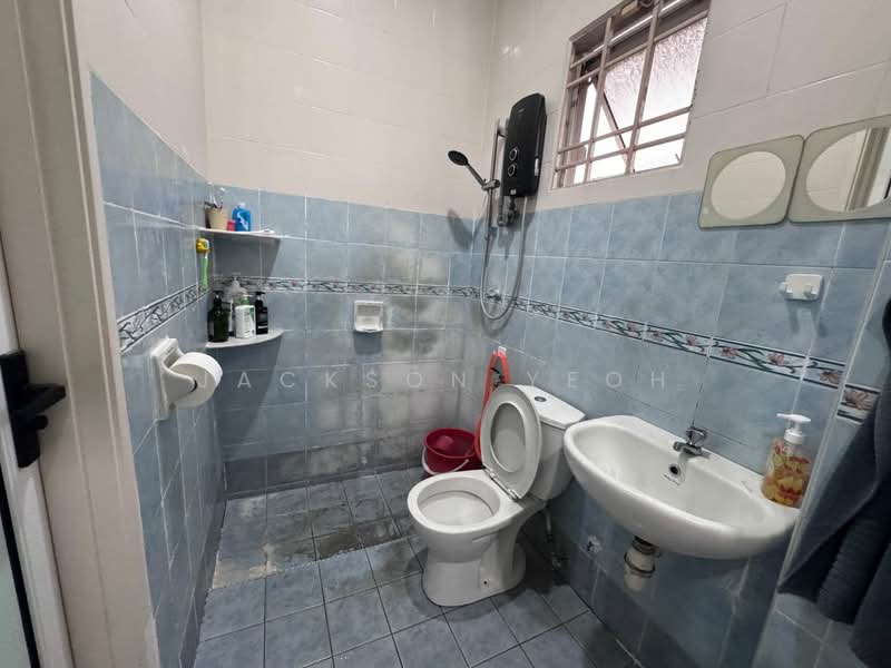 2-storey Terraced House for Sale in Taman Tasik Prima (Puchong) - Jackson Yeoh - Bathroom - PropertyGuru.com.my