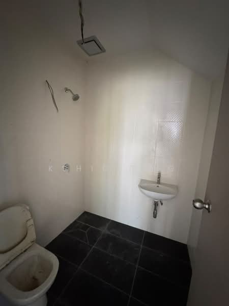 2-storey Terraced House for Sale in Simpang Ampat (Penang) - Kshio P'ng - Bathroom - PropertyGuru.com.my