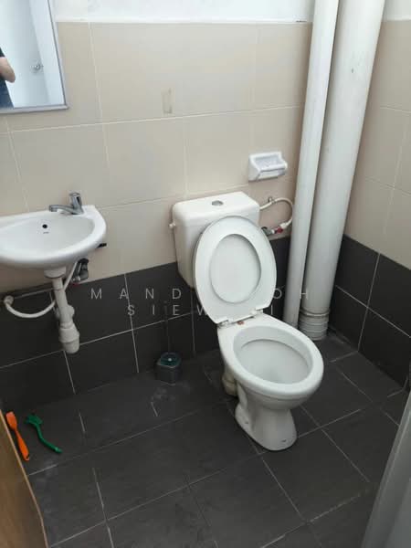 Pangsapuri untuk Disewa di Pangsapuri Palma Kipas - Mandy Goh Siew Li - Bathroom - PropertyGuru.com.my