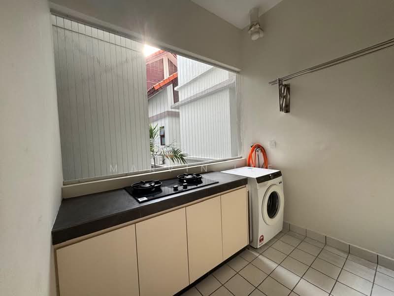 Kondominium untuk Disewa di Surian Condominium - Marvin Lee - Kitchen - PropertyGuru.com.my