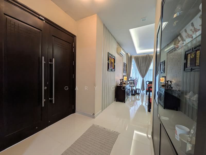 Semi-Detached House for Sale in Temasya Glenmarie (Glenmarie) - Gary Goh - Entrance - PropertyGuru.com.my