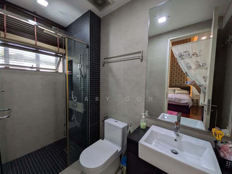 Semi-Detached House for Sale in Temasya Glenmarie (Glenmarie) - Gary Goh - Bathroom - PropertyGuru.com.my