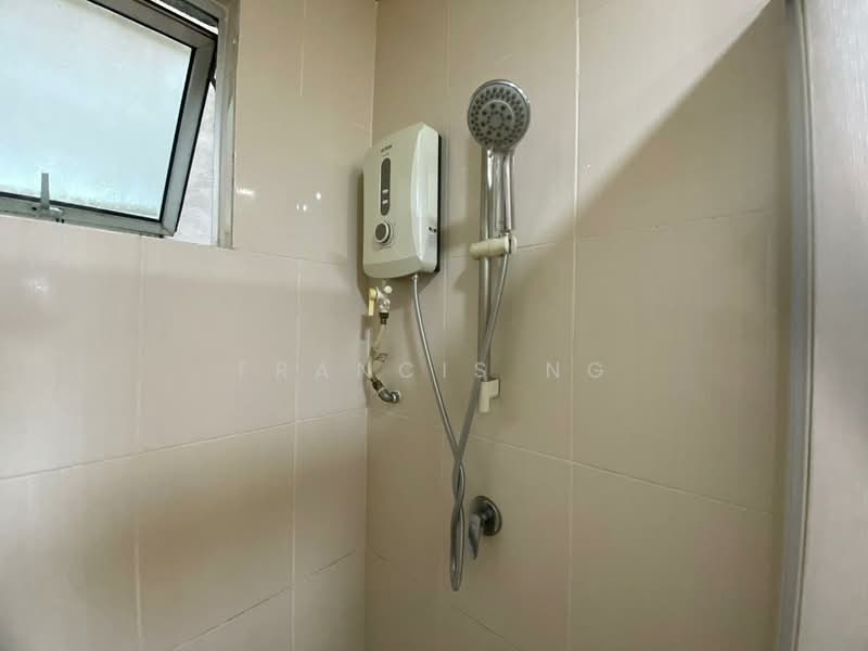 Service Residence for Sale at OUG Parklane - Francis Ng - Bathroom - PropertyGuru.com.my