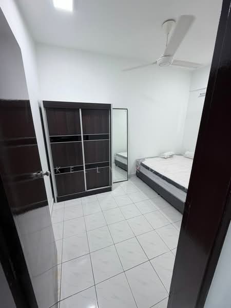 Kondominium untuk Disewa di Endah Regal Condominium - Kelly Kok - Bedroom - PropertyGuru.com.my