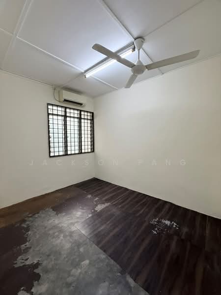 Rumah Teres 2 Tingkat untuk Disewa di Taman Kulai (Kulai) - Jackson Pang - Interior - PropertyGuru.com.my