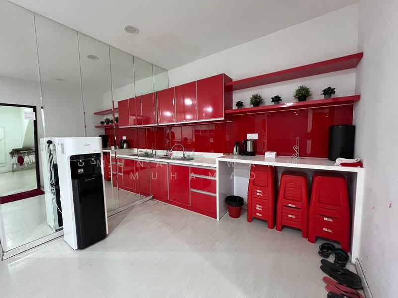 Shop / Office for Rent in Taman Nirwana (Ampang) - Muna Zawani Muhamad - Kitchen - PropertyGuru.com.my