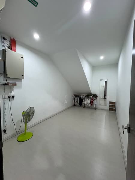 Shop / Office for Rent in Taman Nirwana (Ampang) - Muna Zawani Muhamad - Interior - PropertyGuru.com.my