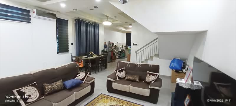 Terraced House for Sale in Taman Kundang Jaya (Rawang) - Devan Tiarajah - Living Room - PropertyGuru.com.my