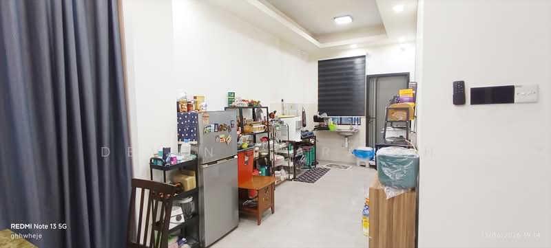 Terraced House for Sale in Taman Kundang Jaya (Rawang) - Devan Tiarajah - Kitchen - PropertyGuru.com.my