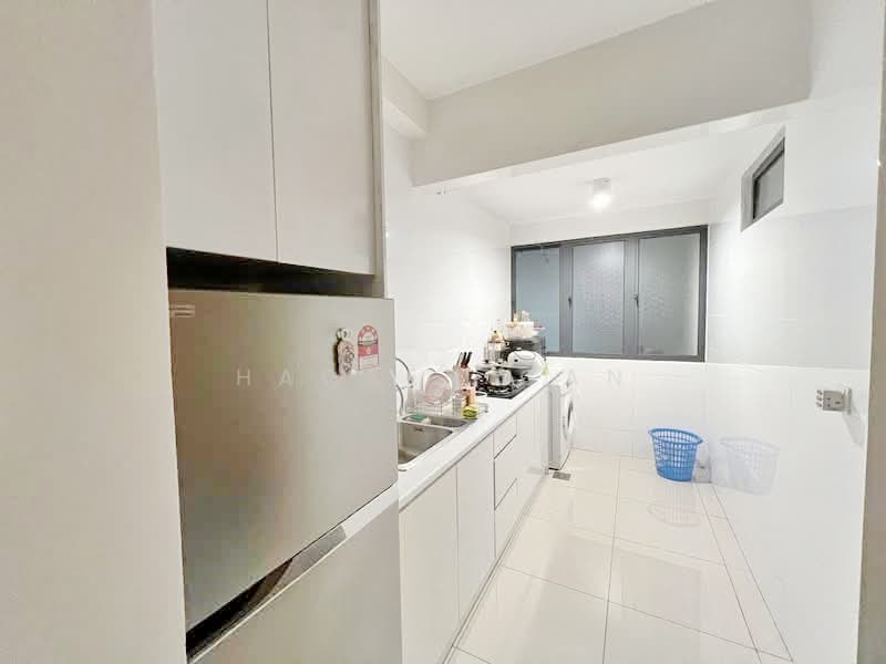 Servis Apartment untuk Disewa di KL Traders Square - Hacken Gan - Kitchen - PropertyGuru.com.my