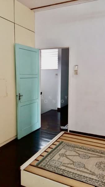 Rumah Berkembar untuk Dijual di Island Park (Jelutong) - Landy Bong - PropertyGuru.com.my