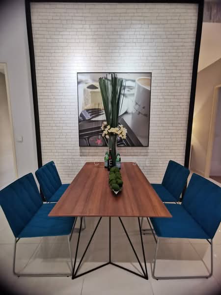 Servis Apartment untuk Dijual di Aricia Residences - Joyce See - Dining Room - PropertyGuru.com.my