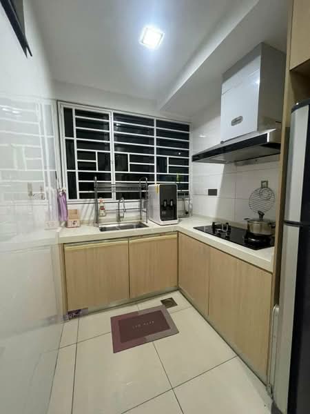 Service Residence for Sale at KL Traders Square - Wesley Fu - Kitchen - PropertyGuru.com.my