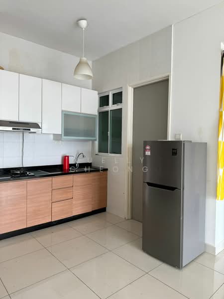 Servis Apartment untuk Dijual di Skysuites @ Meldrum Hills - Xuelly Cheong - Kitchen - PropertyGuru.com.my
