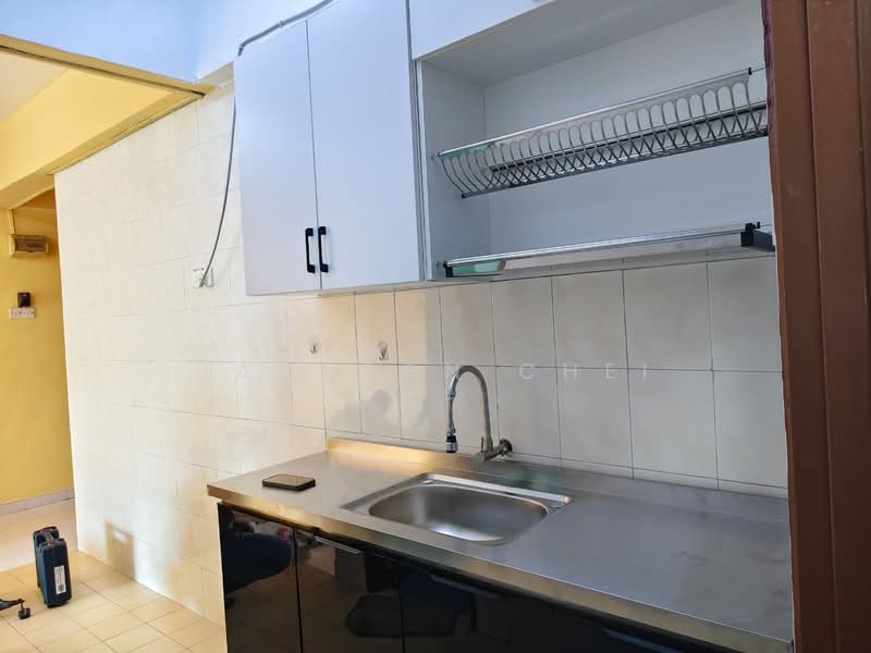 Apartment for Rent at Pangsapuri Perdana Villa - Jackson Chei - Kitchen - PropertyGuru.com.my