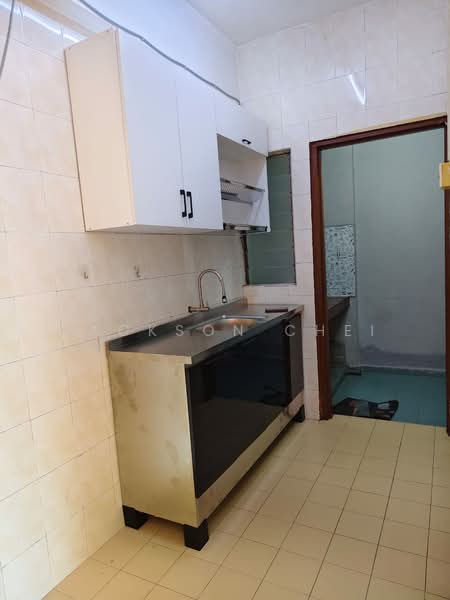 Apartment for Rent at Pangsapuri Perdana Villa - Jackson Chei - Kitchen - PropertyGuru.com.my