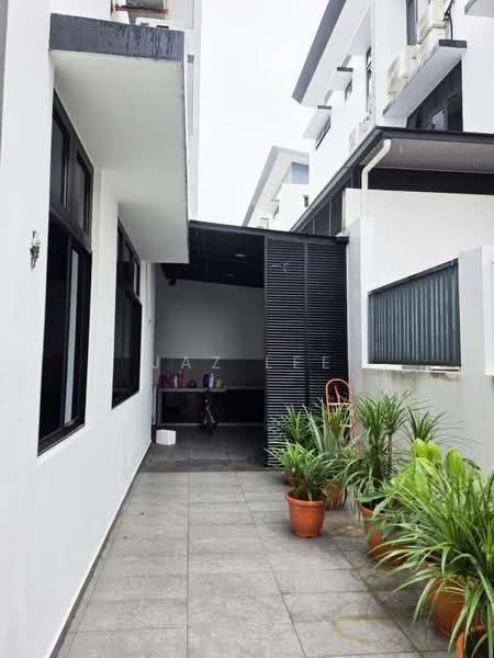Semi-Detached House for Sale in Taman Nusa Sentral (Iskandar Puteri (Nusajaya)) - Jaz Lee - PropertyGuru.com.my