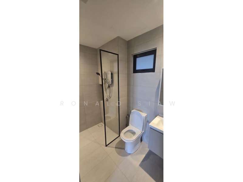 Service Residence for Rent at Residensi Ava @ Kiara Bay - Ronald Siaw - Bathroom - PropertyGuru.com.my
