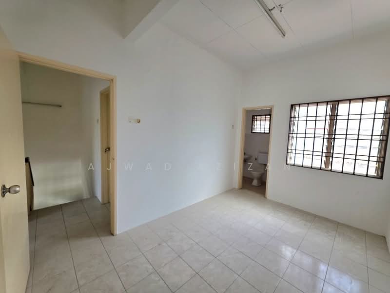 2-storey Terraced House for Sale in Taman Tasik Puchong (Puchong) - Ajwad Azizan - PropertyGuru.com.my