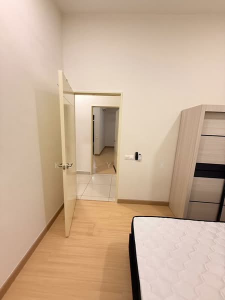Kondominium untuk Disewa di Brezza Hill - Kelly Kok - Bedroom - PropertyGuru.com.my