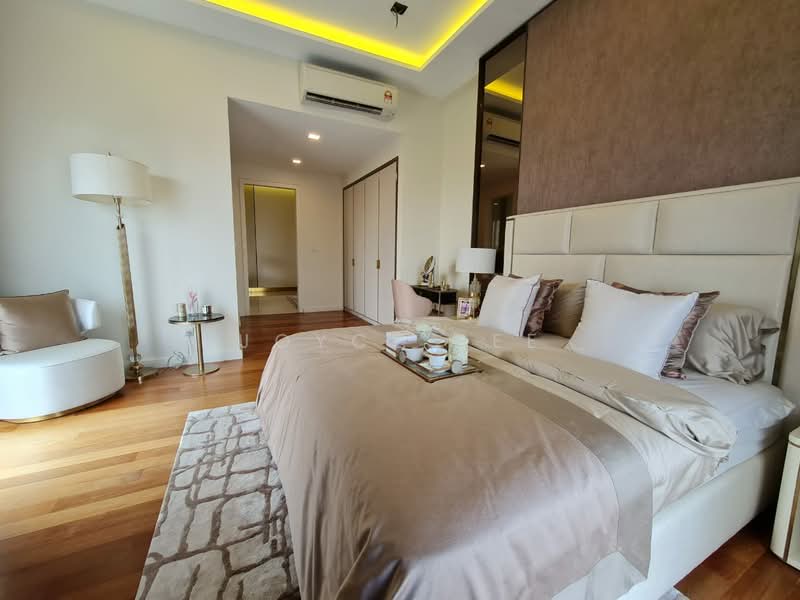 Servis Apartment untuk Dijual di Aricia Residences - Joyce See - Master Bedroom - PropertyGuru.com.my