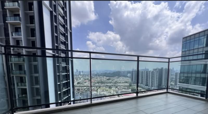 Servis Apartment untuk Dijual di Bloomsvale Menara Vista Petaling - Boey Lau - Balcony - PropertyGuru.com.my