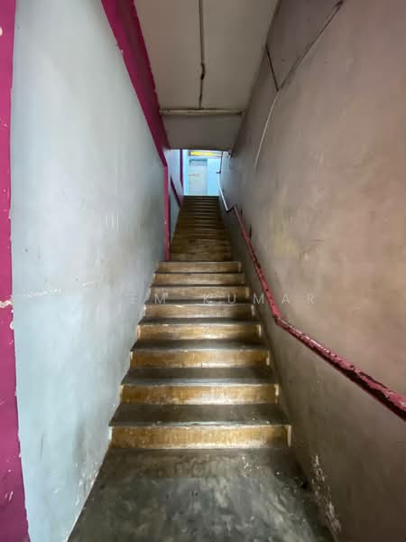 Kedai untuk Dijual di Golden Triangle (KL City Centre) - Prem Kumar - Corridor - PropertyGuru.com.my